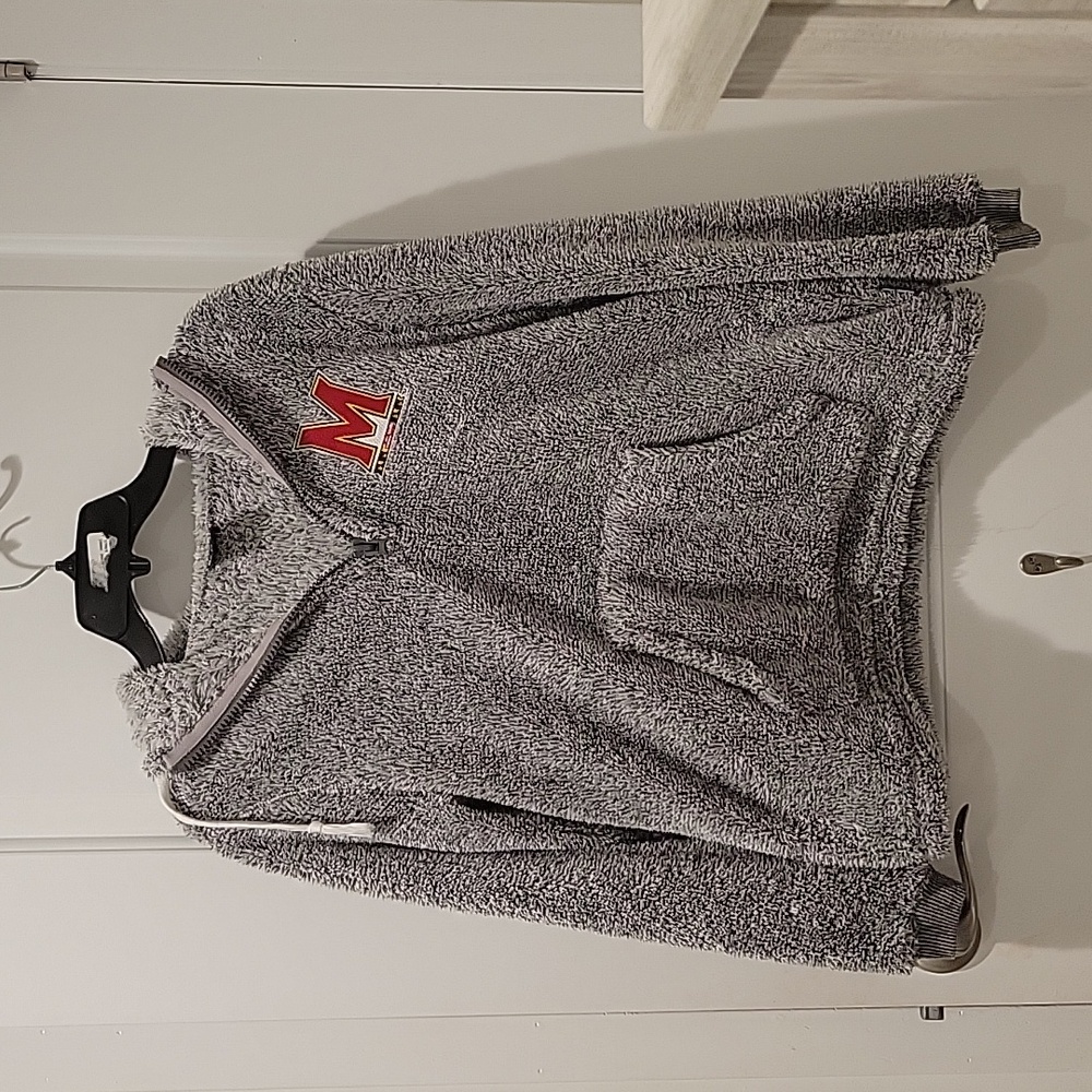 University of Maryland sweatshirt